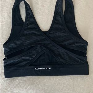 Alphalete sports bra